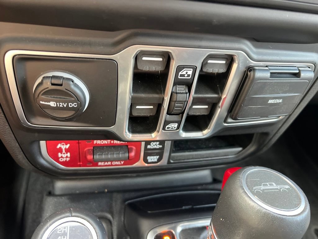 Used 2023 Jeep Gladiator Rubicon w/ Cold Weather Group AWD/4WD image 45