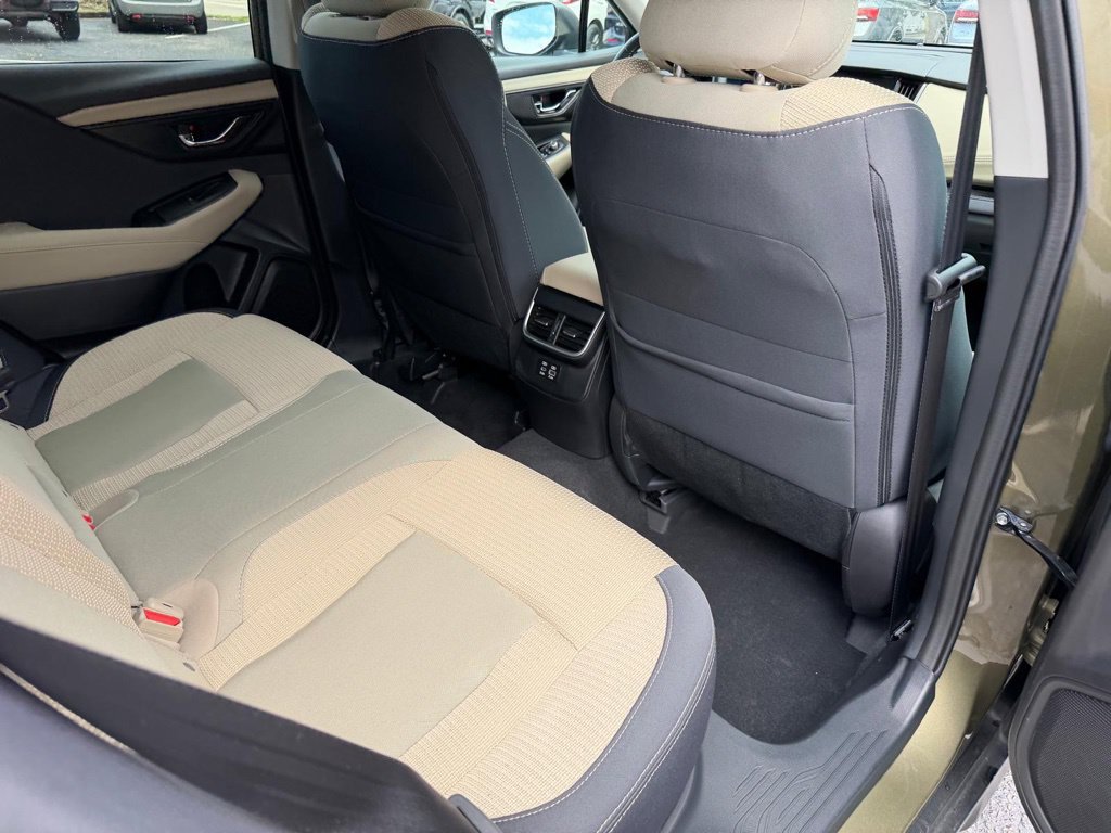 Used 2023 Subaru Outback Premium AWD/4WD image 25