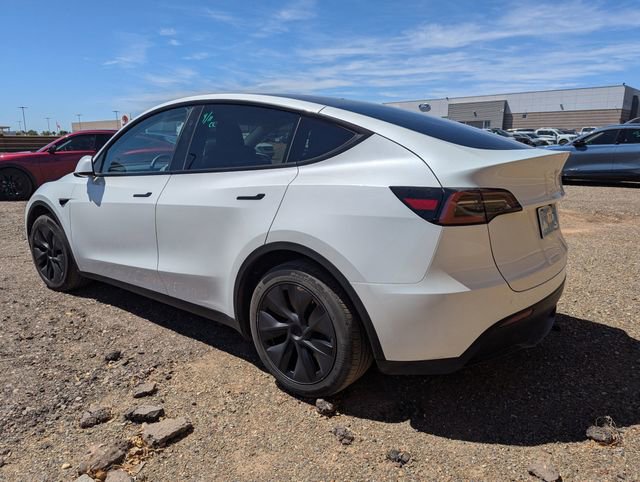 Used 2025 Tesla Model Y Long Range image 7