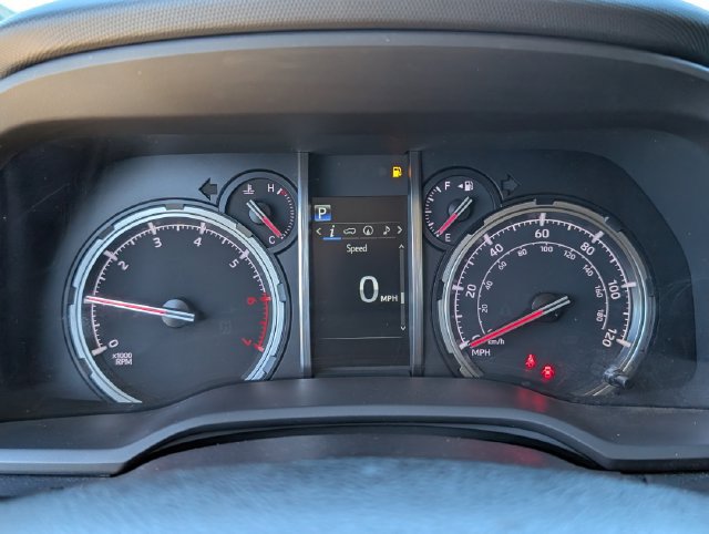 Used 2020 Toyota 4Runner Venture AWD/4WD image 34