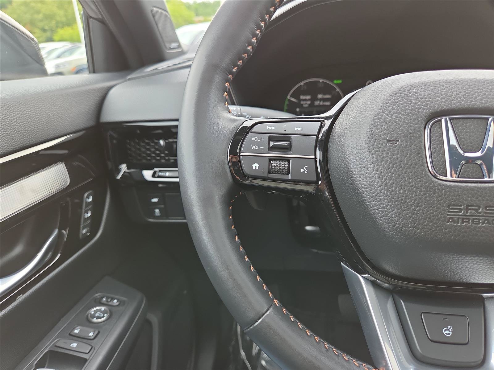 Used 2025 Honda CR-V Sport Touring image 16