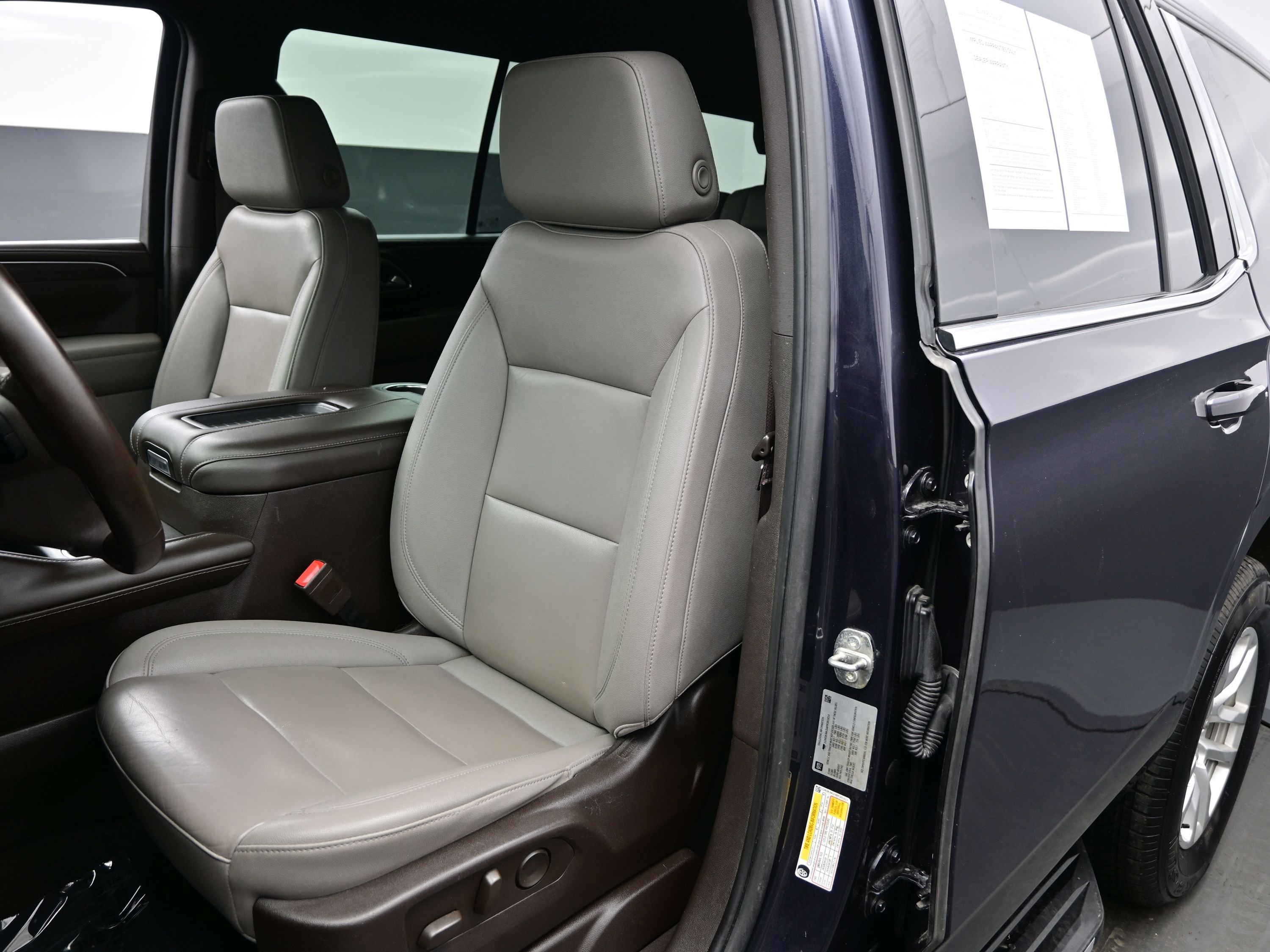 Used 2023 Chevrolet Tahoe LT AWD/4WD image 12