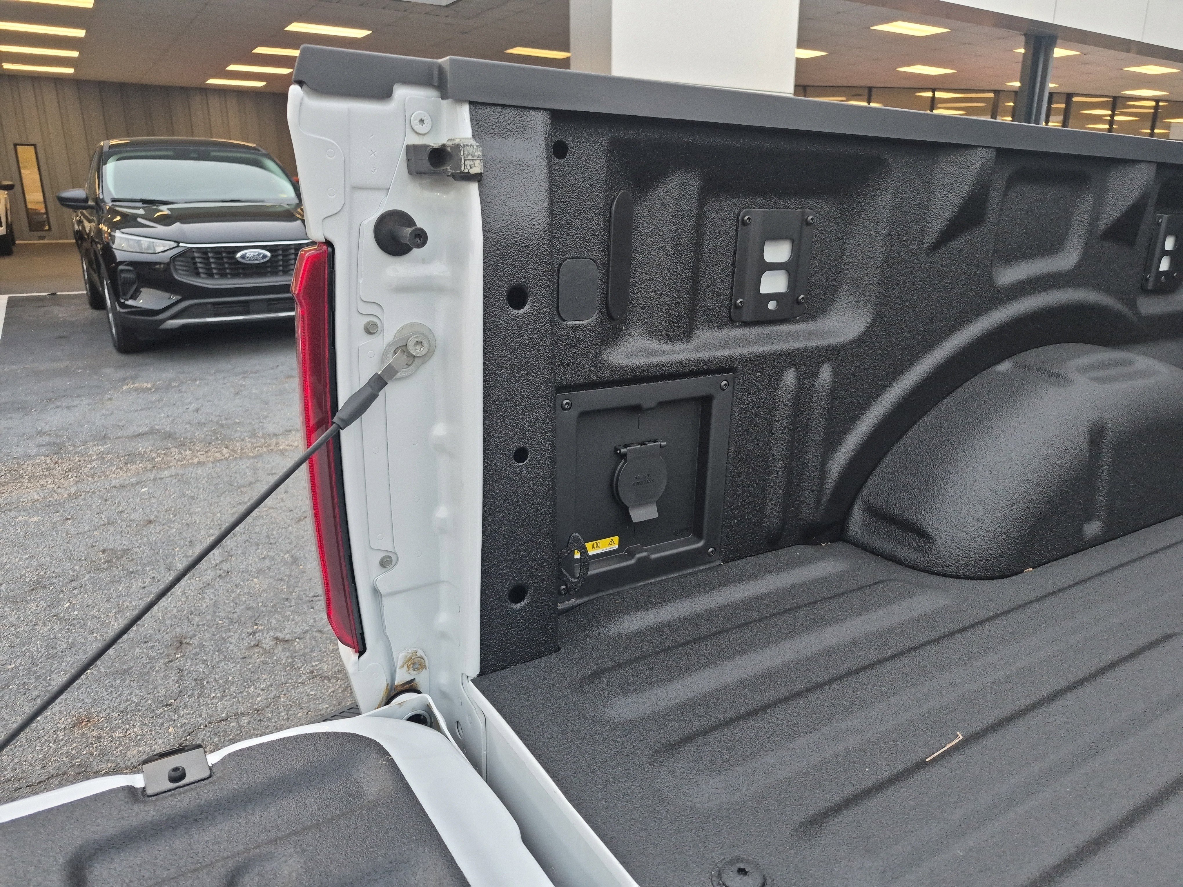 New 2026 Ford F150 XLT w/ Equipment Group 302A MID image 8