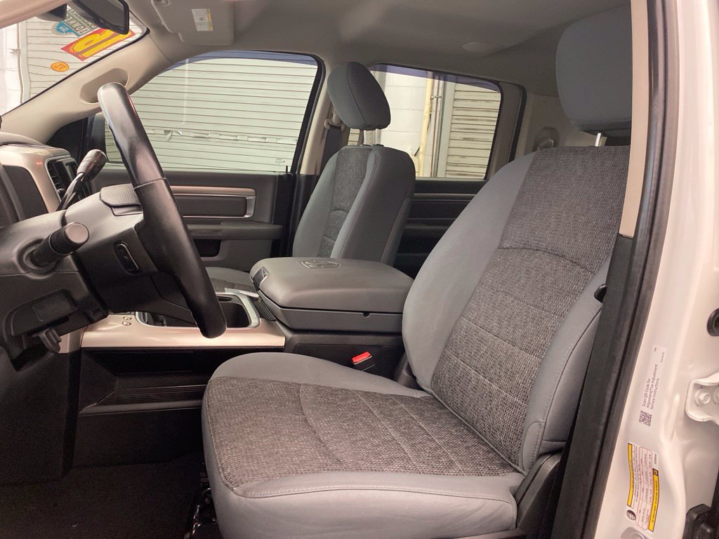 Used 2016 RAM 3500 Big Horn AWD/4WD image 17