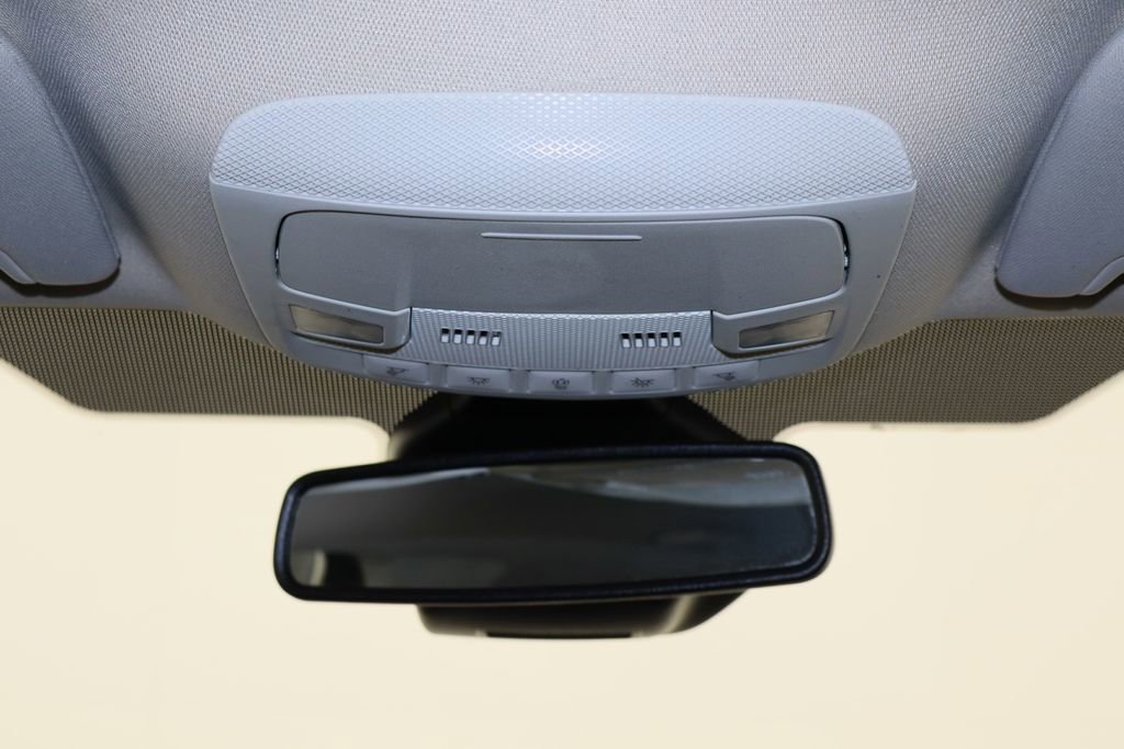 Used 2022 Ford Edge Titanium image 28