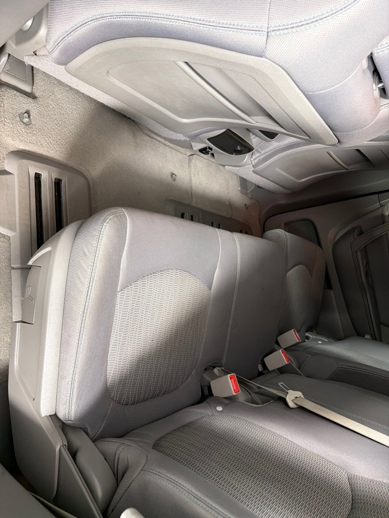 Used 2015 Chevrolet Traverse LS FWD image 19
