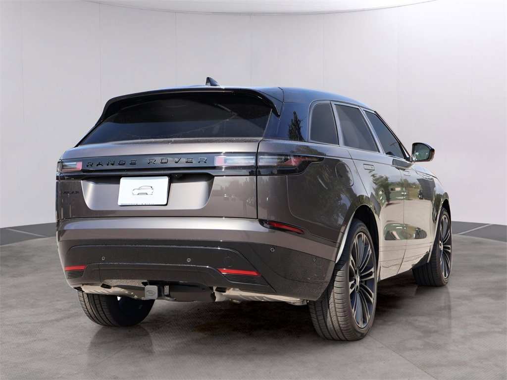 New 2026 Land Rover Range Rover Velar Dynamic SE image 5