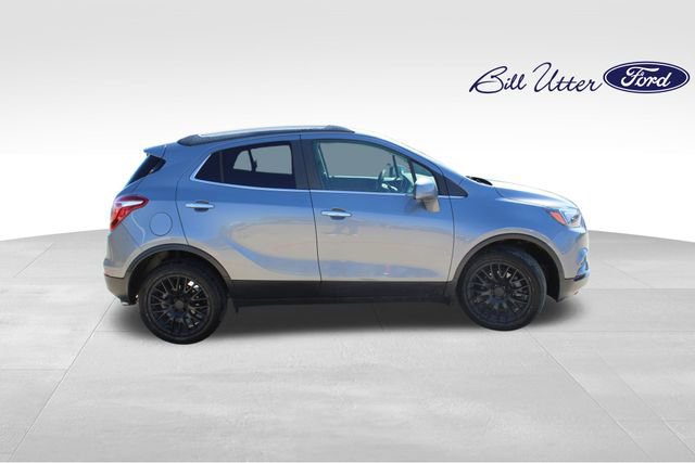 Used 2020 Buick Encore Preferred image 4