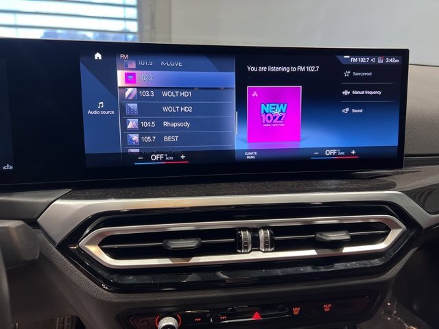 Used 2024 BMW 330i xDrive Sedan w/ M Sport Package image 22