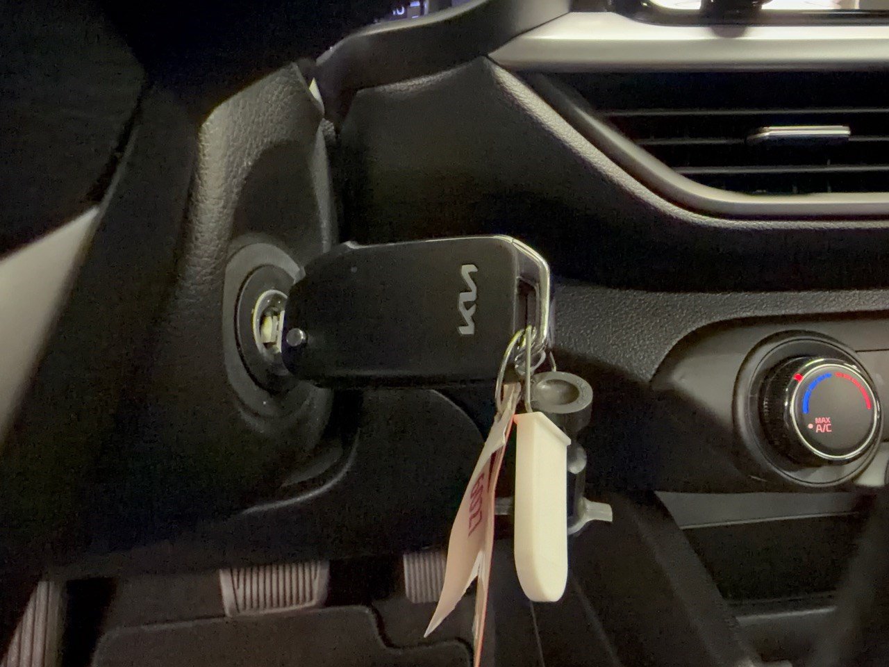 Used 2023 Kia Forte LXS w/ LXS Technology Package FWD image 20