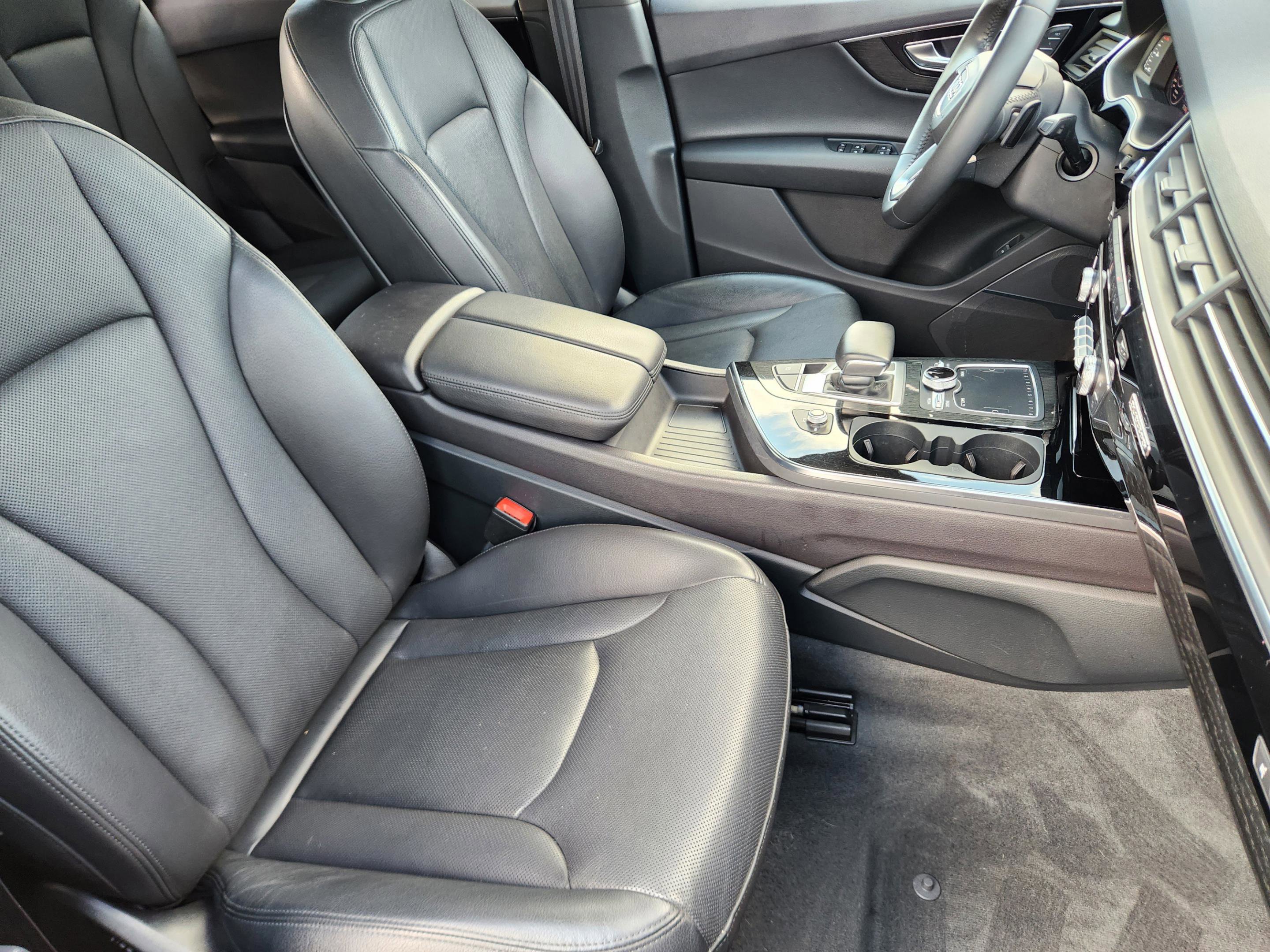 Used 2018 Audi Q7 3.0T Premium Plus AWD/4WD image 16