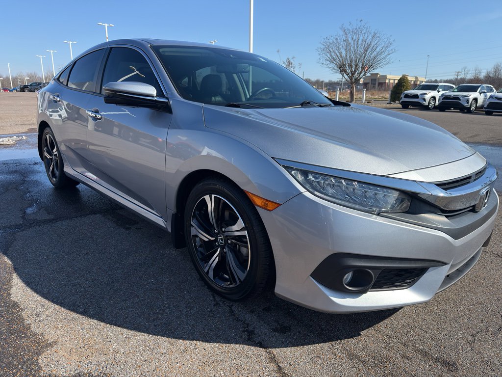 Used 2017 Honda Civic Touring image 7