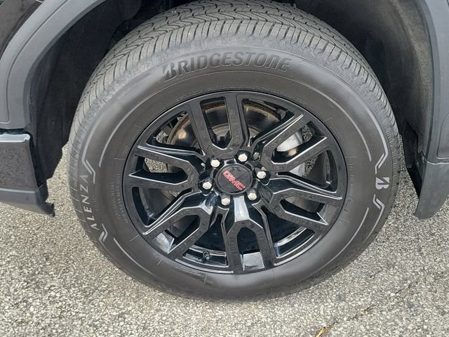 Used 2024 GMC Sierra 1500 Elevation AWD/4WD image 3