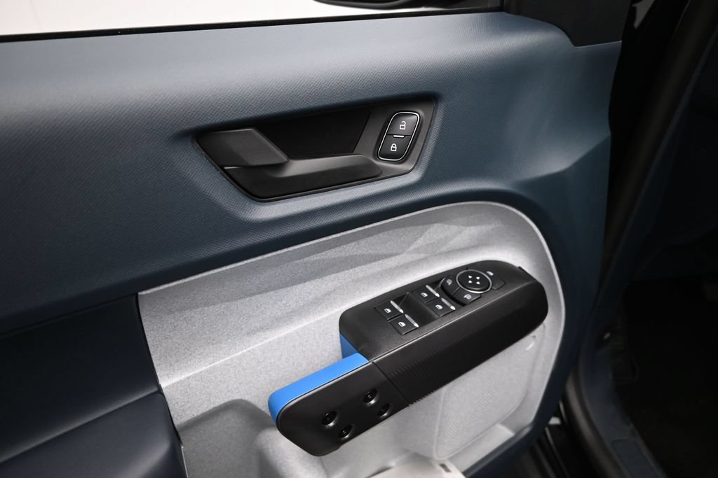 New 2026 Ford Maverick XLT FWD image 9