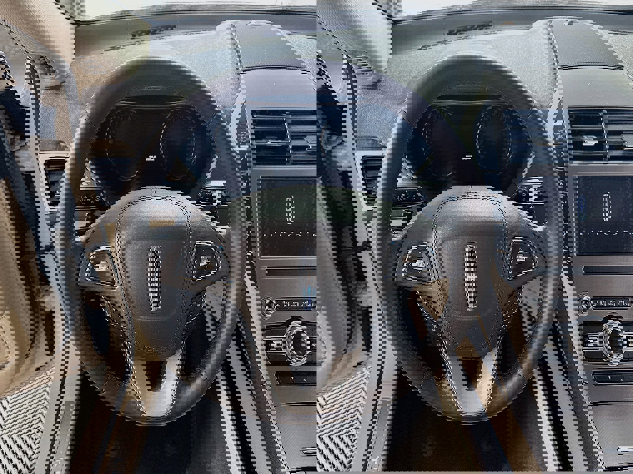 Used 2019 Lincoln MKZ Reserve image 15