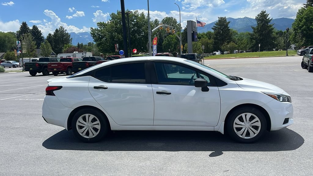 Used 2020 Nissan Versa S FWD image 4