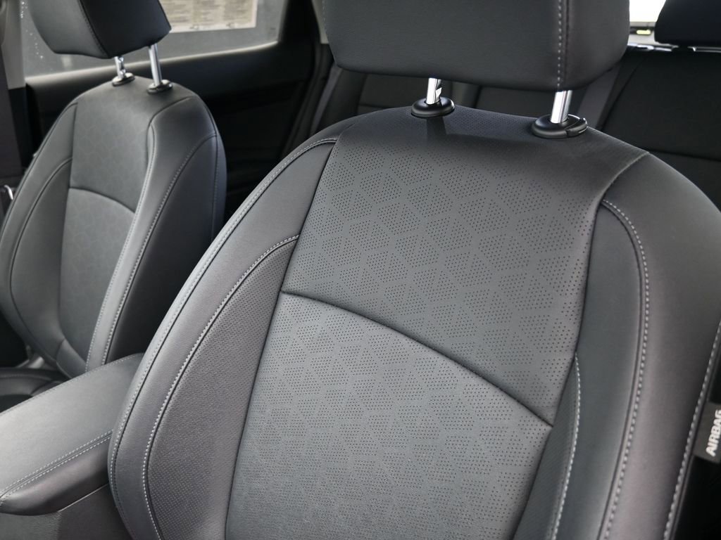 Used 2024 Kia Seltos SX image 18