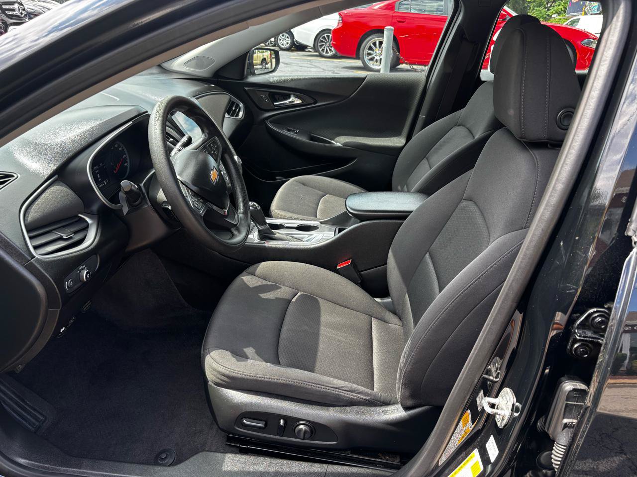 Used 2020 Chevrolet Malibu LS w/ Driver Confidence Package II FWD image 11