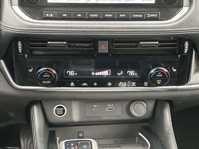 Used 2023 Nissan Rogue Platinum AWD/4WD image 20