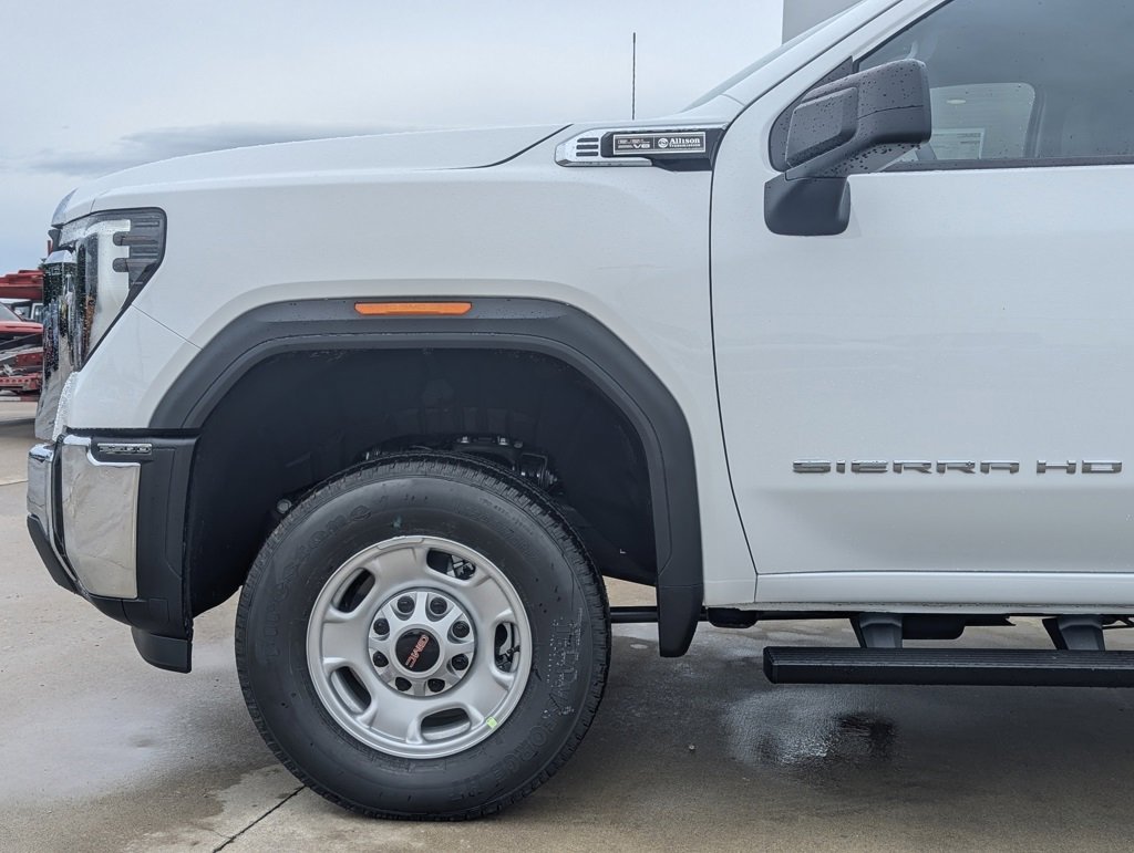 New 2025 GMC Sierra 2500 Pro w/ Convenience Package image 10