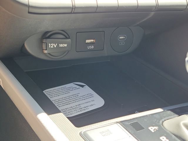 New 2026 Hyundai Elantra Limited image 12