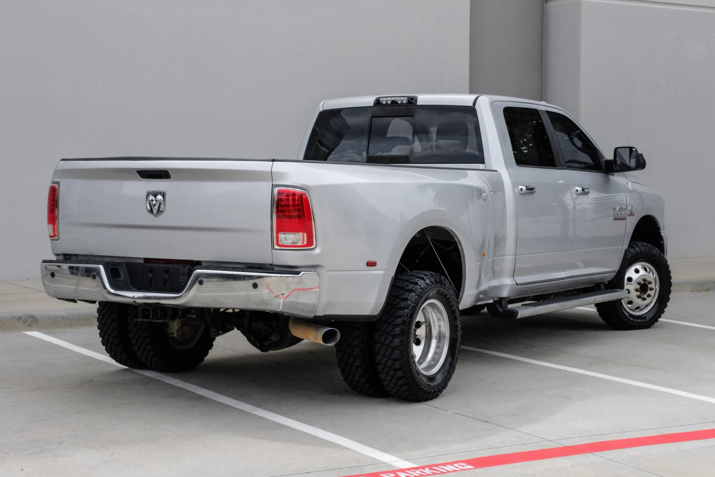 Used 2015 RAM 3500 Big Horn AWD/4WD image 11