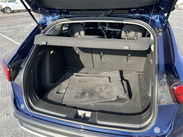 Certified 2024 Chevrolet Trax LT w/ Driver Confidence Package image 17