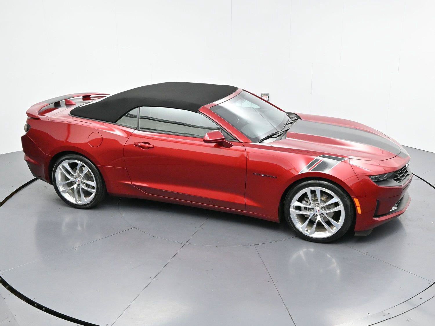 Used 2021 Chevrolet Camaro LT w/ Wild Cherry Design Package 1 RWD image 38