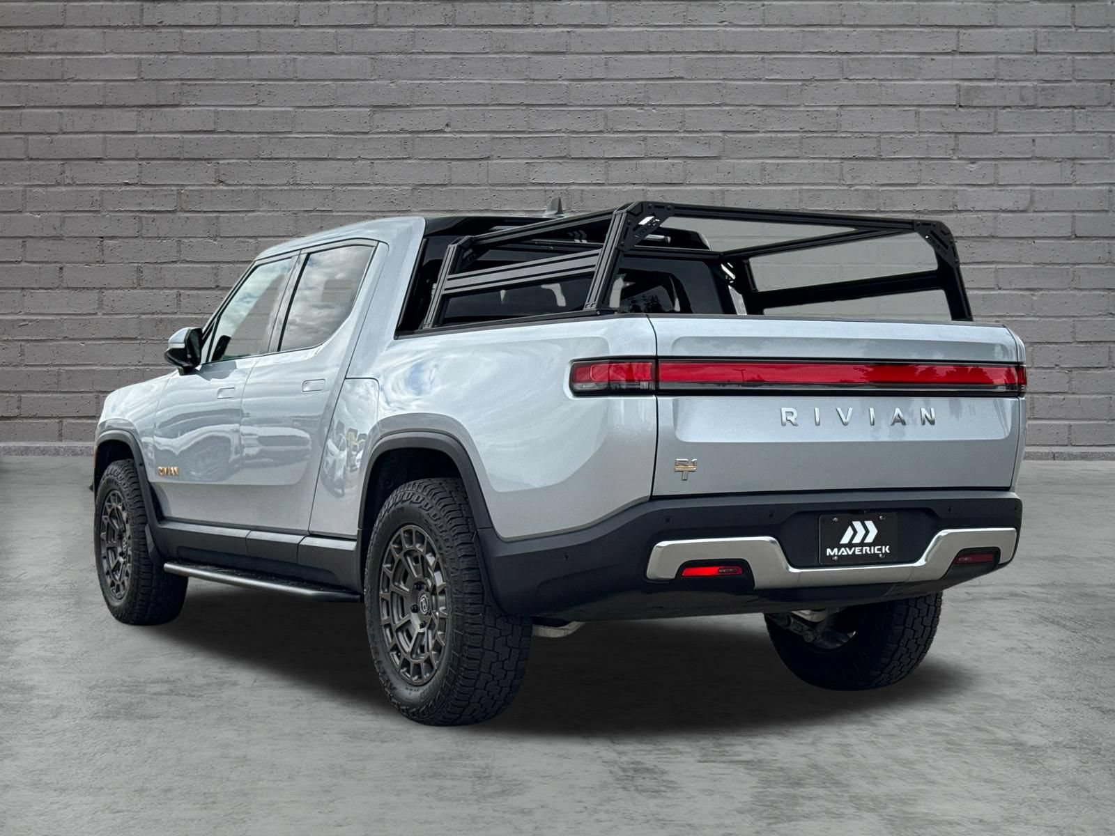 Used 2022 Rivian R1T Launch Edition AWD/4WD image 8