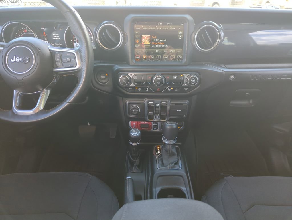 Used 2022 Jeep Wrangler Unlimited Rubicon w/ Xtreme Recon 35" Tire Package image 16