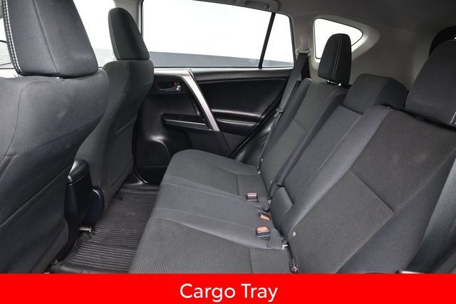Used 2018 Toyota RAV4 XLE AWD/4WD image 25