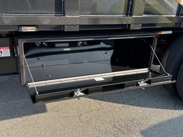 New 2027 Ford F750 2WD Crew Cab Super Duty image 5