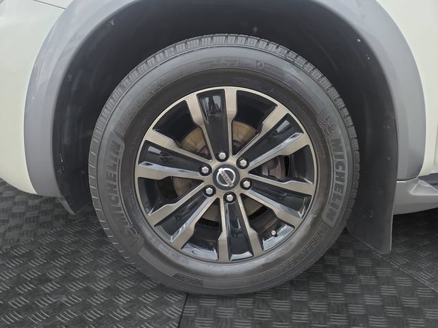 Used 2017 Nissan Armada Platinum w/ Captain Seat Package AWD/4WD image 37