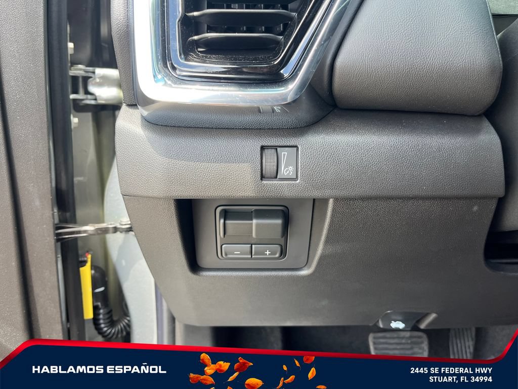 New 2026 GMC Canyon Elevation w/ Convenience Package RWD image 24