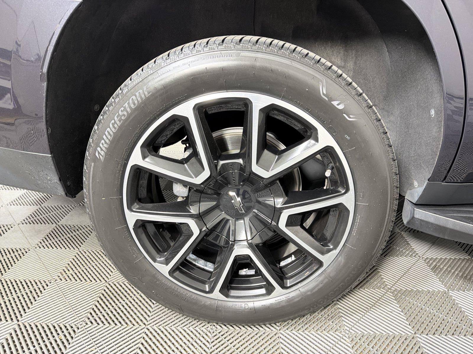 Certified 2022 Chevrolet Tahoe RST w/ Luxury Package RWD image 16