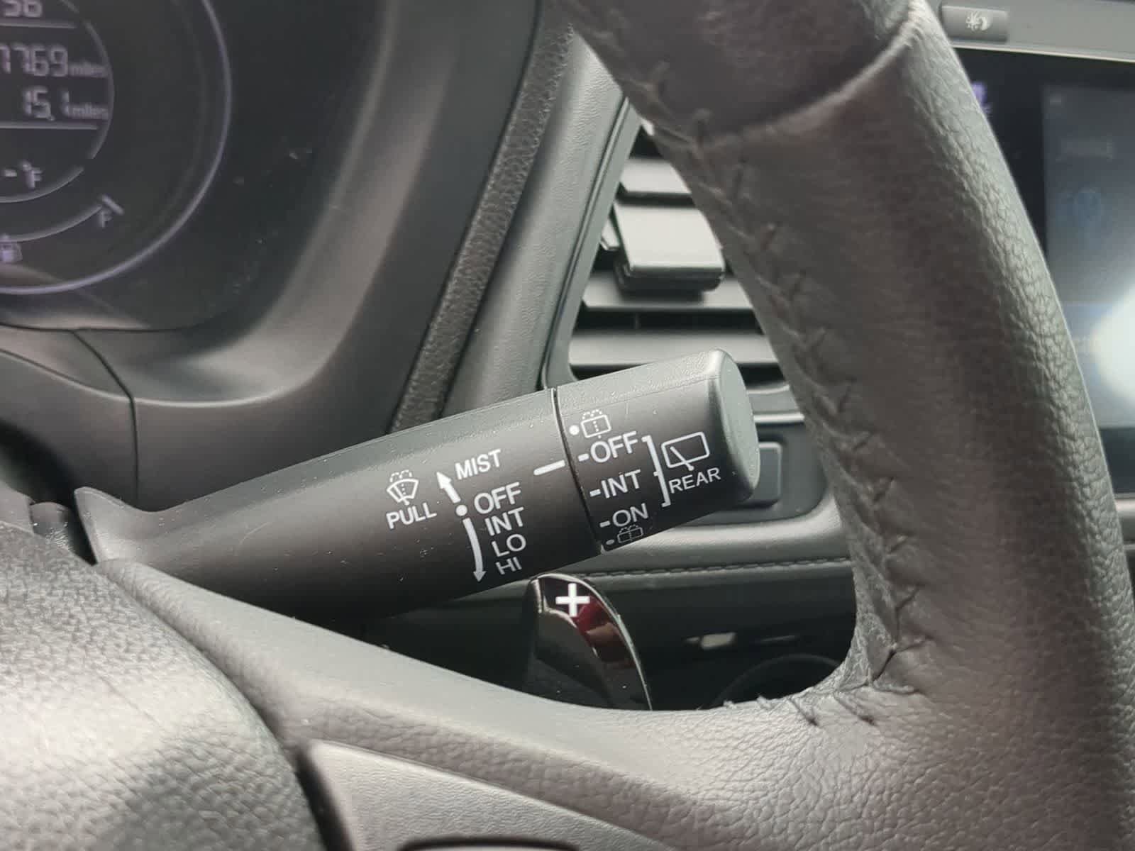 Used 2022 Honda HR-V Sport image 25