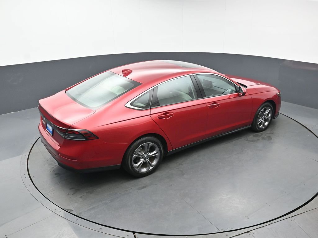 Certified 2023 Honda Accord EX image 40