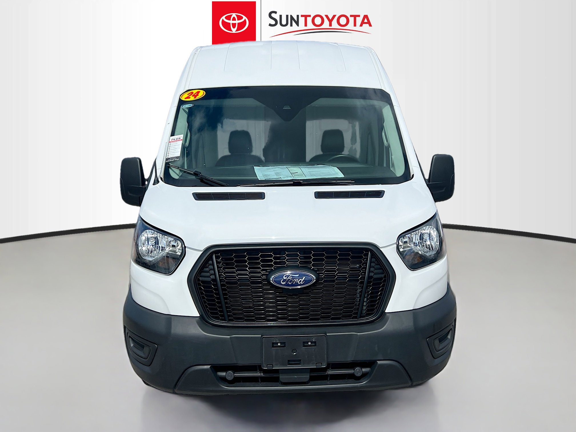 Used 2024 Ford Transit 250 148 High Roof Extended w/ Load Area Protection Package RWD image 10