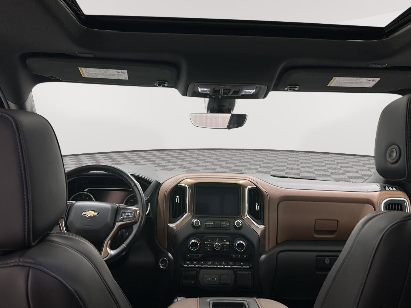 Used 2020 Chevrolet Silverado 1500 High Country w/ Technology Package AWD/4WD image 20