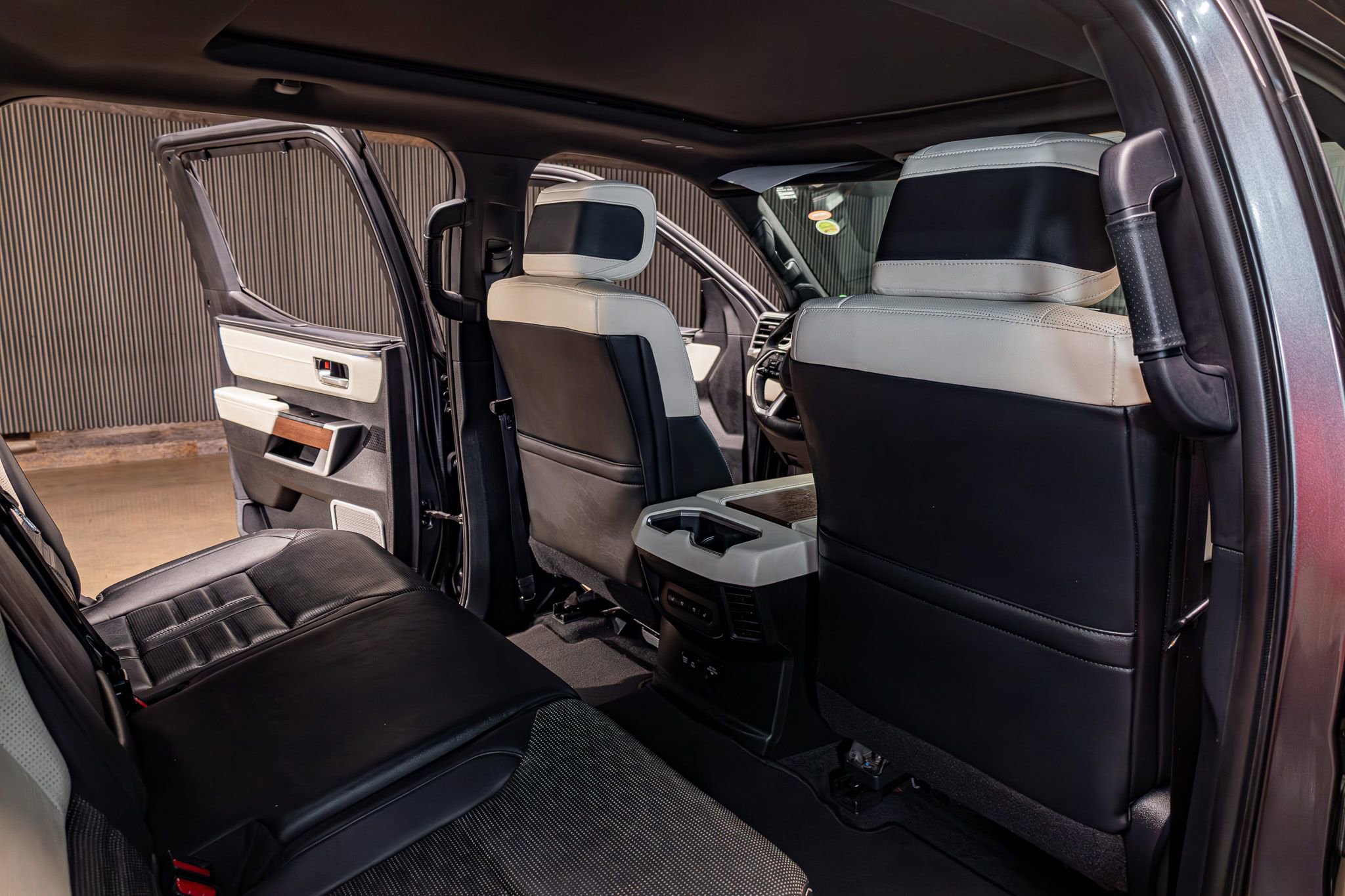 Used 2023 Toyota Tundra Capstone image 25