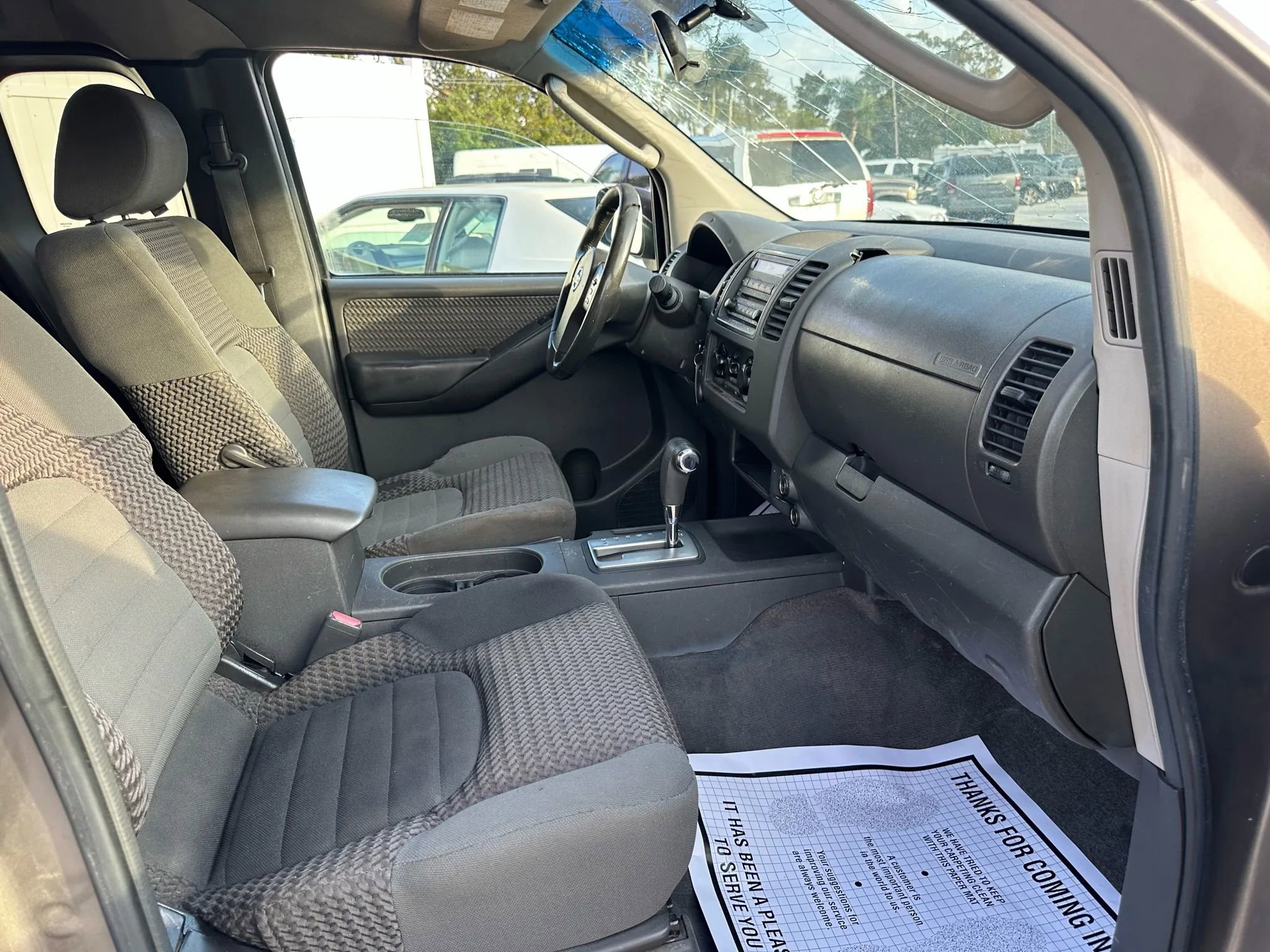 Used 2005 Nissan Frontier LE w/ (H02) Audio Pkg RWD image 9