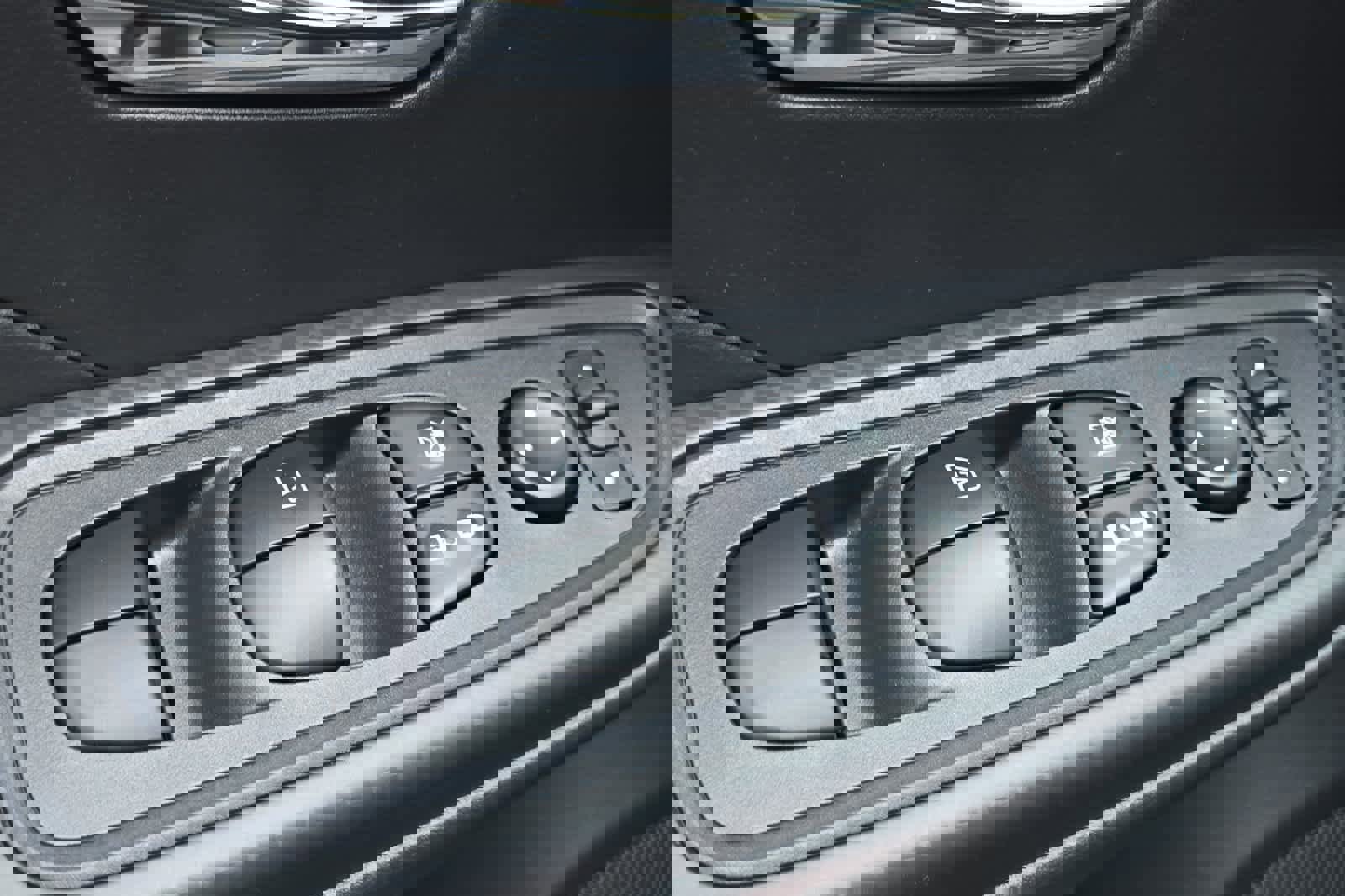 New 2025 Nissan Versa SV w/ Trunk Package image 13