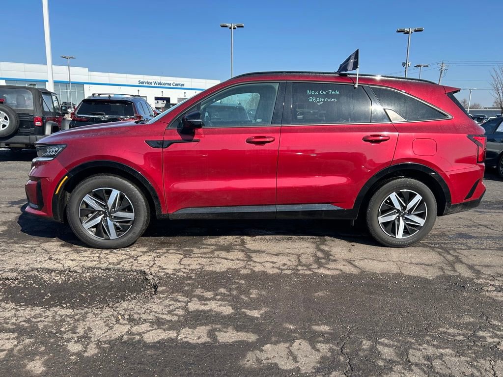 Certified 2022 Kia Sorento S image 4