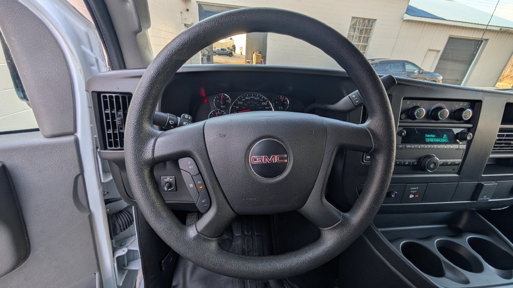 Used 2025 GMC Savana 2500 w/ Driver Convenience Package RWD image 8