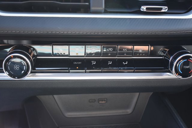 New 2026 Chevrolet Equinox LT w/ Safety and Technology Package image 24