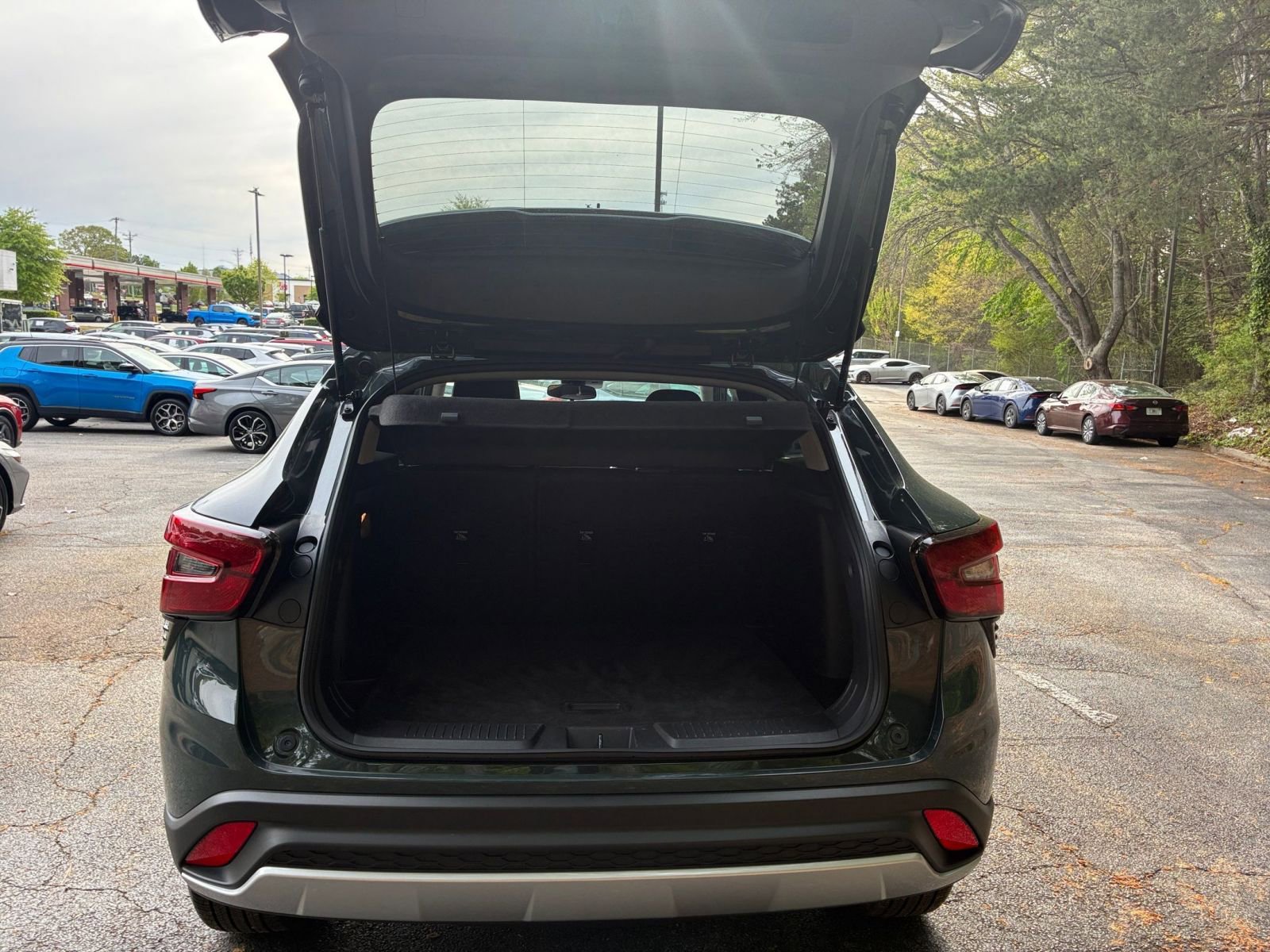 Used 2025 Chevrolet Trax LT image 33