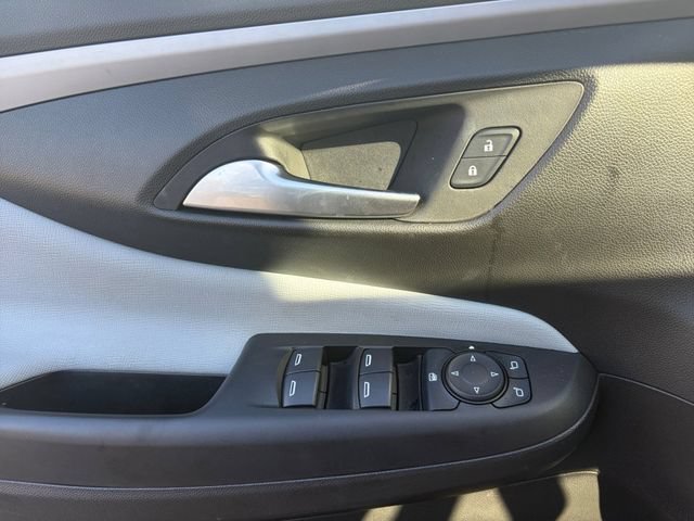 Used 2024 Buick Envista Preferred w/ Convenience I Package FWD image 4