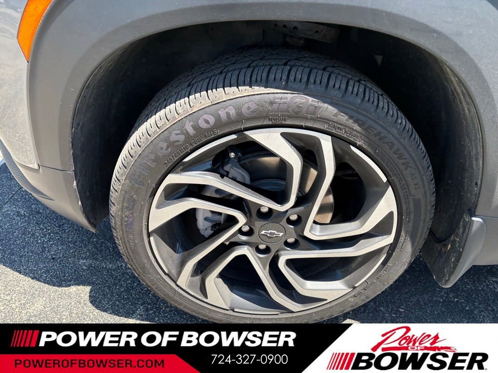 Used 2025 Chevrolet TrailBlazer RS w/ Convenience Package AWD/4WD image 9