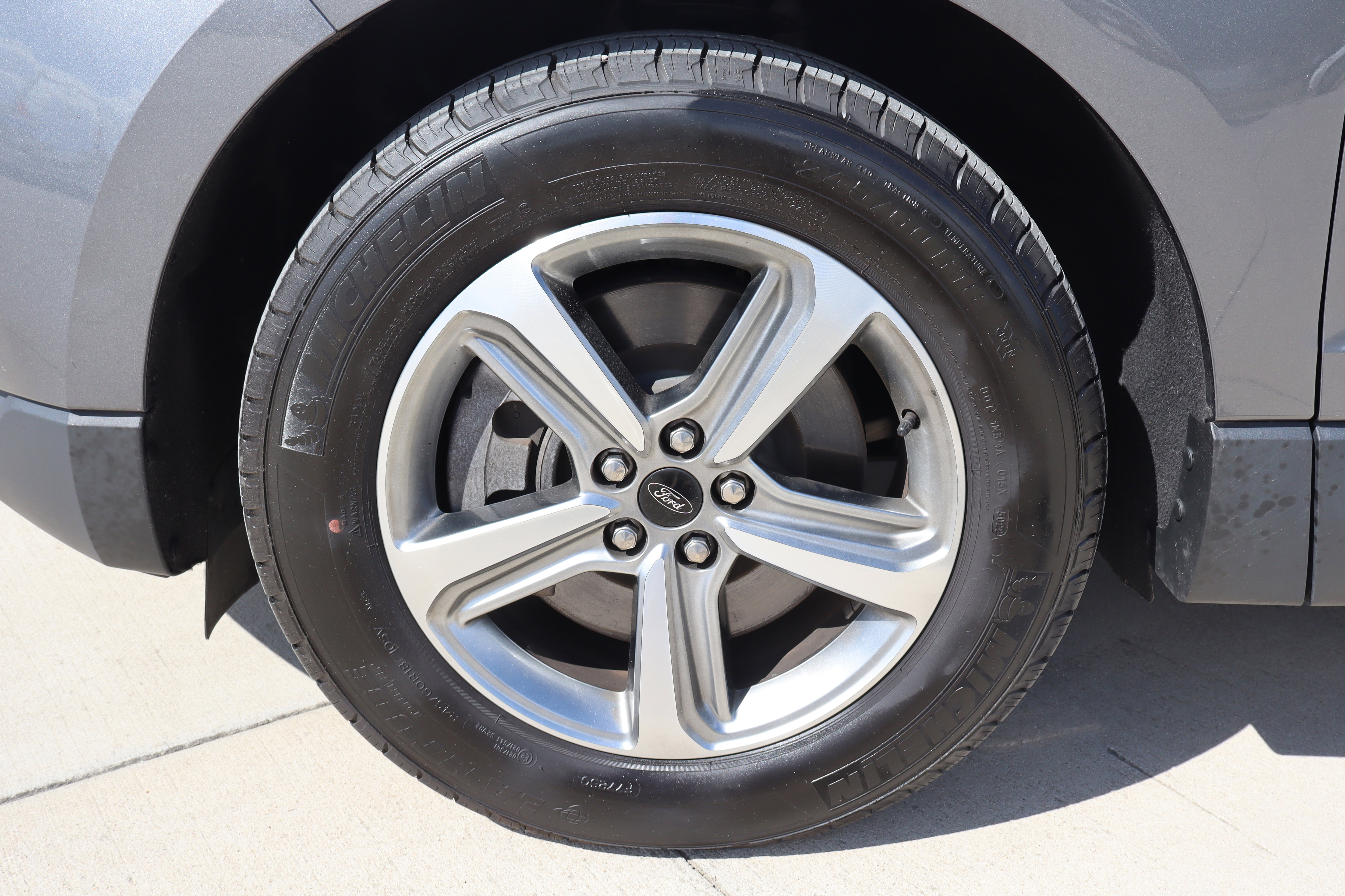 Used 2023 Ford Edge SEL w/ Convenience Package image 32