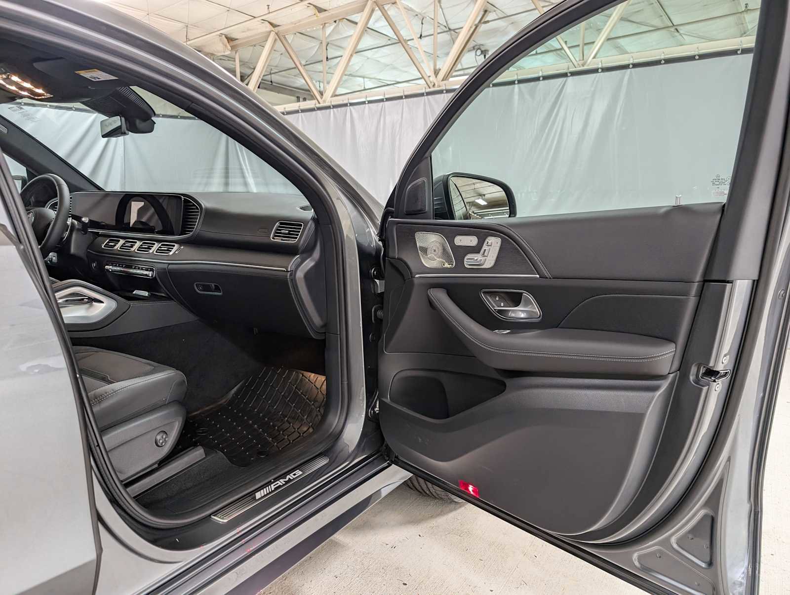 Certified 2025 Mercedes-Benz GLE 53 AMG AMG GLE 53 image 10